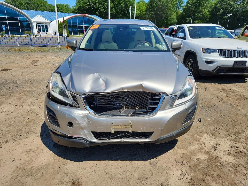 2013 Volvo Xc60 VIN YV4902DZ3D2407359 COPART salvage auction — FRONT END, Ct - Cert Of Title-Salvage, sold $1,750 on 2026-08-06 (photo 5)