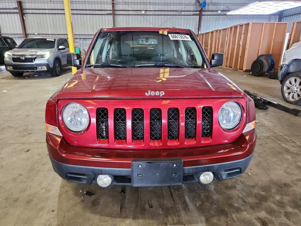 2016 Jeep Liberty (patriot) VIN 1C4NJRFB8GD706989 COPART salvage auction — FRONT END, Mn - Certificate Of Title, sold $525 on 2026-07-22 (photo 5)