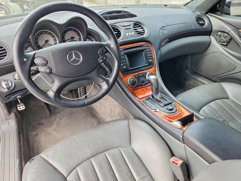 2004 Mercedes-benz Sl-class VIN WDBSK74F14F078959 COPART salvage auction — MINOR DENT/SCRATCHES, Fl - Dis/Dlr/Exp Only Clean Title (P), sold $5,600 on 2026-07-27 (photo 8)