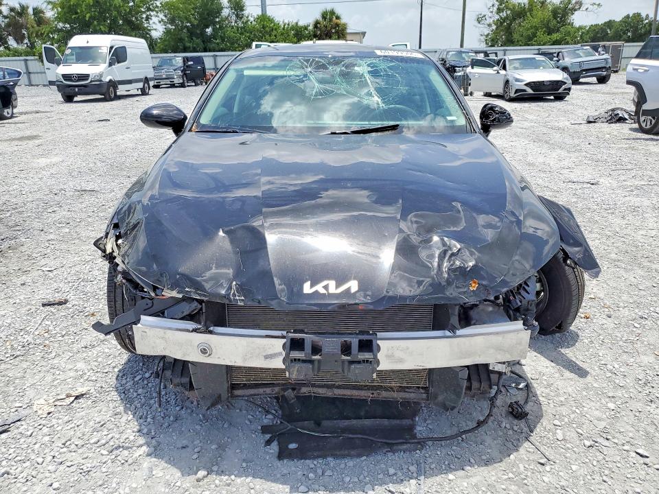 2026 Kia K5 VIN KNAG24J7XT5480127 COPART salvage auction — ALL OVER, Az - Cert Of Title - Salvage, sold $4,950 on 2026-07-24 (photo 5)