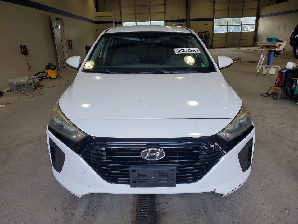 2019 Hyundai Ioniq VIN KMHC65LCXKU110687 COPART salvage auction — REAR END, Va - Certificate Of Title, sold $925 on 2026-07-31 (photo 5)