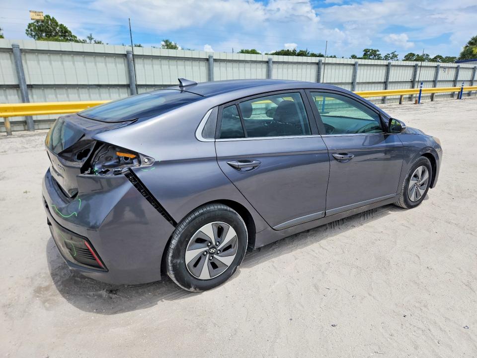 2017 Hyundai Ioniq VIN KMHC75LC3HU019010 COPART salvage auction — REAR END, Salvage Title, sold $2,350 on 2026-07-15 (photo 3)