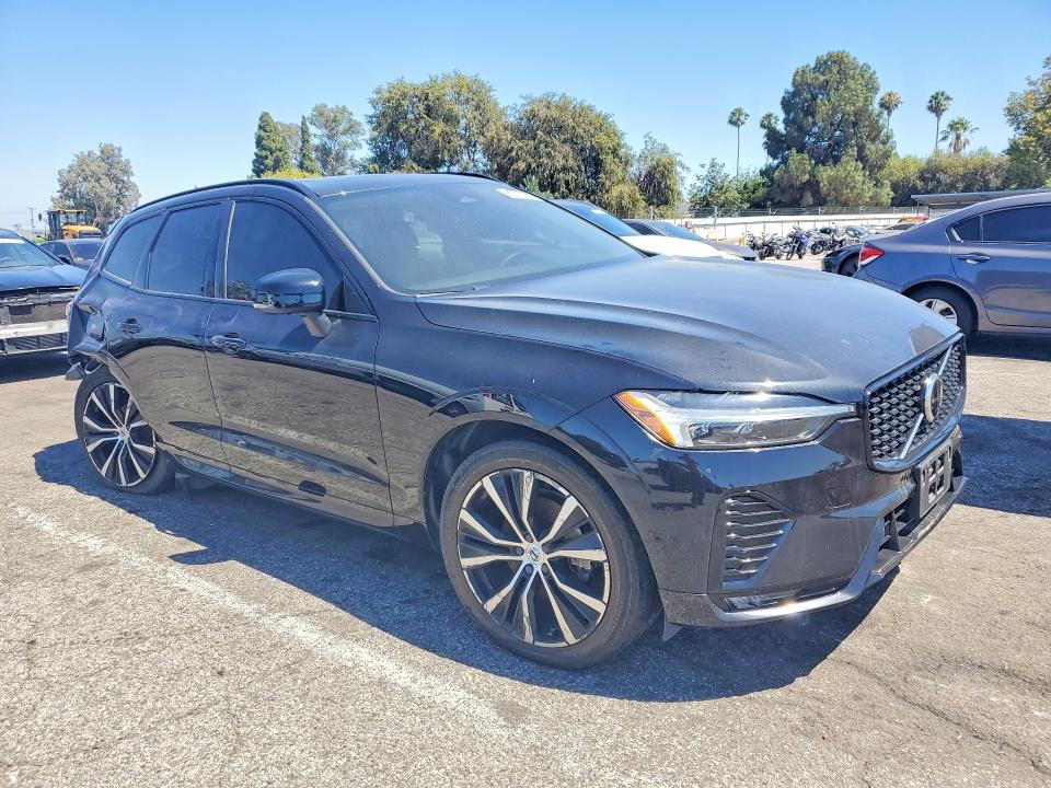 2024 Volvo Xc60 VIN YV4L12RL8R1819426 COPART salvage auction — REAR END, Ca - Dis/Dlr/Exp Only Clean Title (P), sold $7,200 on 2026-08-07 (photo 4)