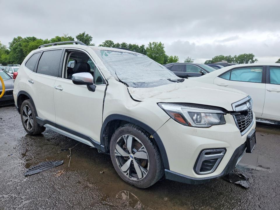 2019 Subaru VIN JF2SKAWC3KH495343 COPART salvage auction — FRONT END, CT - CERT OF TITLE-SALVAGE, sold $4,600 on 2026-07-14 (photo 4)