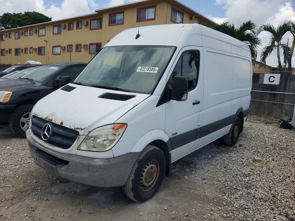 2012 Mercedes-benz Sprinter VIN WD3PE7CC7C5653151 COPART salvage auction — NORMAL WEAR, Fl - Certificate Of Title, sold $250 on 2026-07-28 (photo 1)