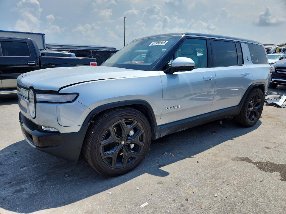 2024 Rivian R1s VIN 7PDSGCBA9RN041425 — COPART salvage auction photo