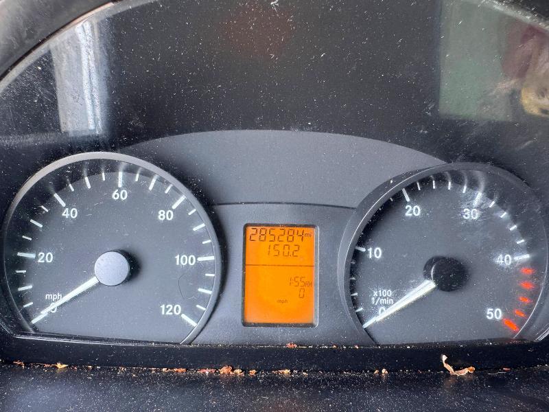 2011 Mercedes-benz Sprinter VIN WD3PE8CB0B5576599 COPART salvage auction — NORMAL WEAR, Ma - Certificate Of Title (P), sold $100 on 2026-08-03 (photo 8)