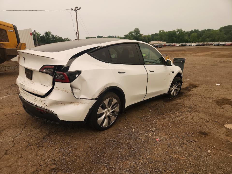2023 Tesla Model y VIN 7SAYGDEE5PA101668 COPART salvage auction — REAR END, Ct - Cert Of Title-Salvage, sold $2,100 on 2026-07-24 (photo 3)
