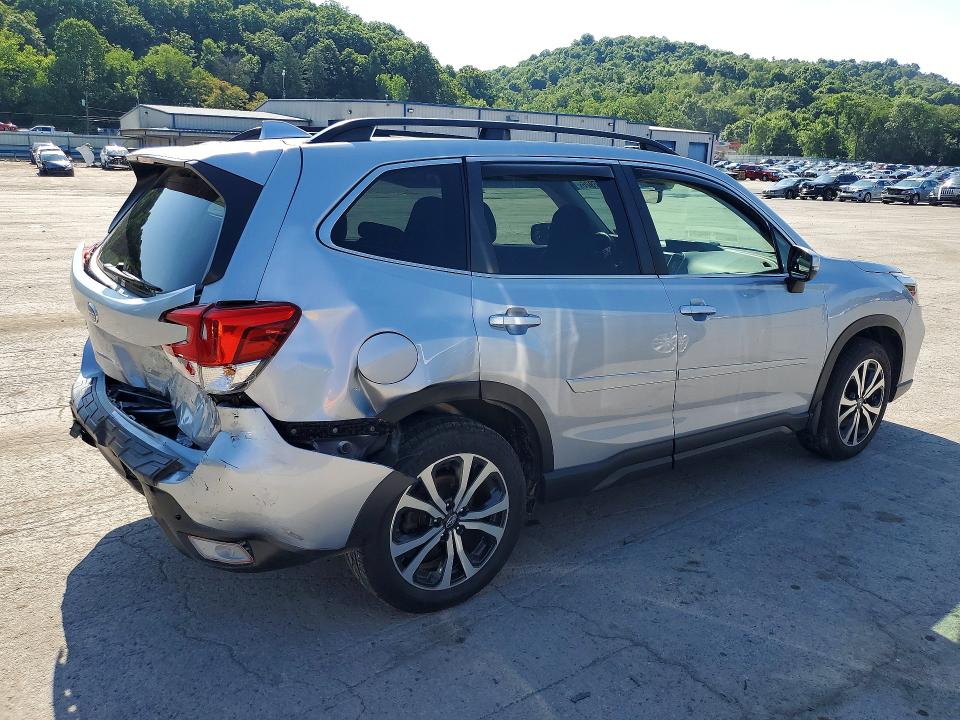 2020 Subaru Forester VIN JF2SKAUC8LH421226 COPART salvage auction — REAR END, PA - CERTIFICATE OF SALVAGE, sold $1,700 on 2026-07-30 (photo 3)