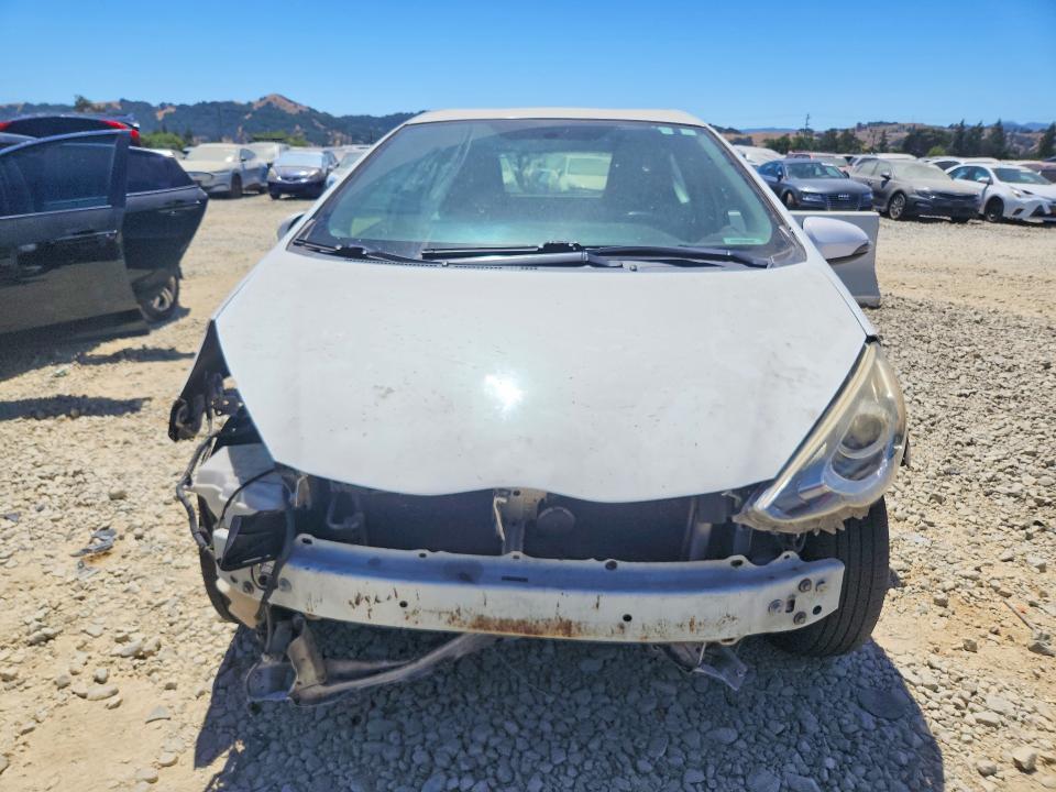 2015 Toyota Prius VIN JTDKDTB30F1089173 COPART salvage auction — FRONT END, Ca - Salvage Certificate, sold $600 on 2026-07-16 (photo 5)