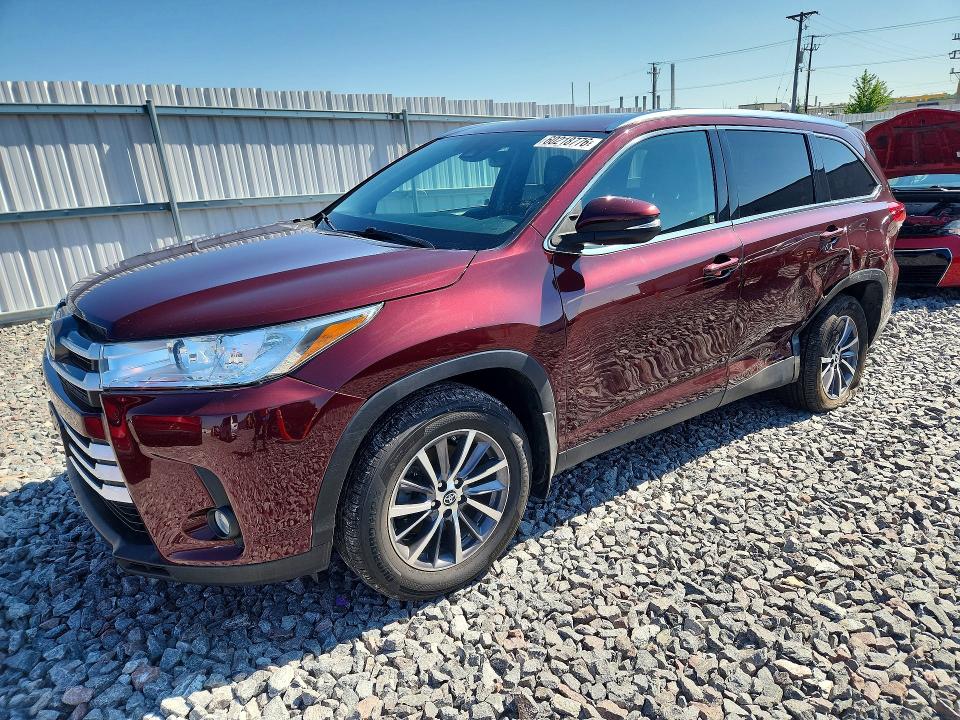 2019 Toyota Highlander VIN 5TDJZRFH4KS970378 COPART salvage auction — SIDE, Salvage Title, sold $225 on 2026-07-27 (photo 1)