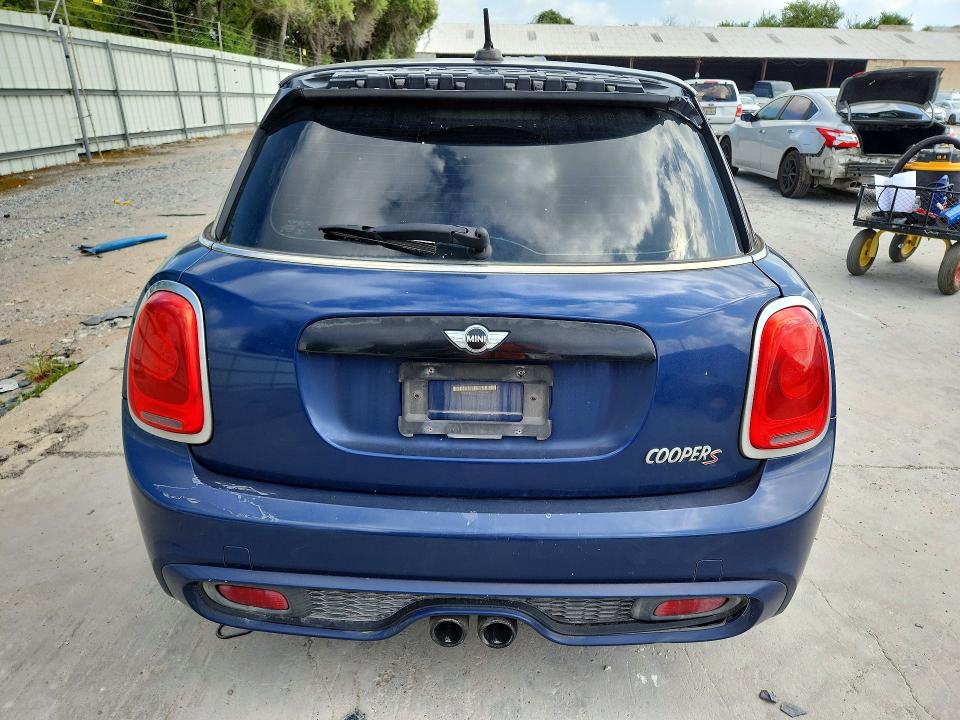 2016 Mini Cooper VIN WMWXU3C51G2B63069 COPART salvage auction — MECHANICAL, Tx - Certificate Of Title, sold $300 on 2026-08-04 (photo 6)