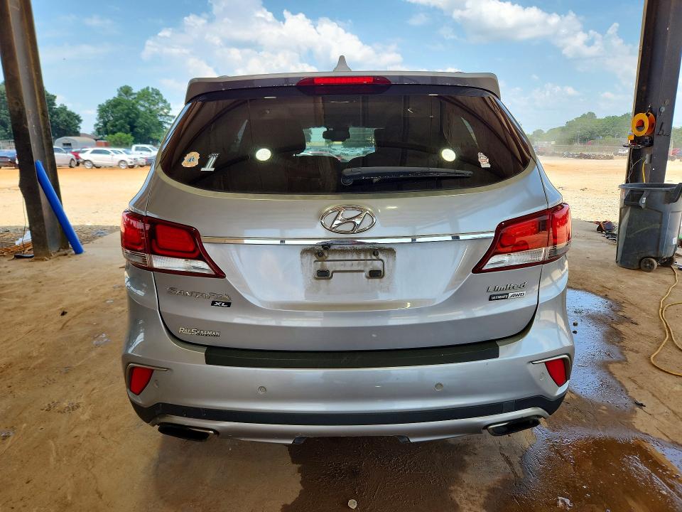 2019 Hyundai Santa fe VIN KM8SRDHF8KU300603 COPART salvage auction — MINOR DENT/SCRATCHES, In - Certificate Of Title (P), sold $6,100 on 2026-07-23 (photo 6)