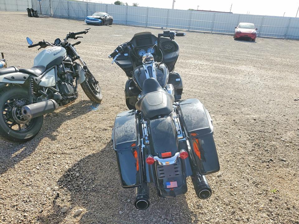 2019 Harley-davidson Fl VIN 1HD1KHC11KB639561 COPART salvage auction — FRONT END, Ia - Cert Of Title-Salvage Title, sold $175 on 2026-07-30 (photo 4)