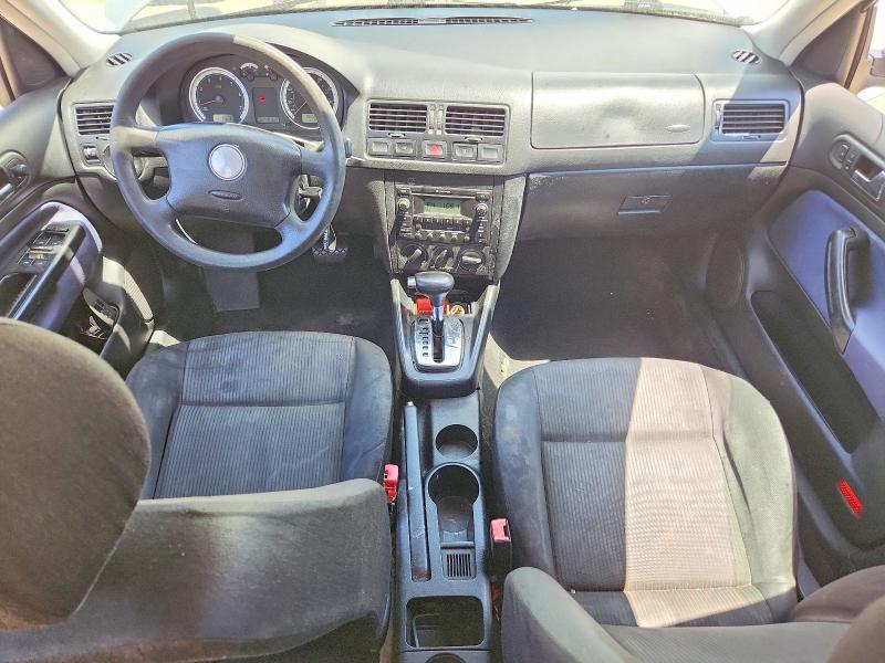 2004 Volkswagen Jetta VIN WVWRL61J64W113625 COPART salvage auction — MINOR DENT/SCRATCHES, CA - DIS/DLR/EXP ONLY CLEAN TITLE, sold $400 on 2026-08-04 (photo 8)