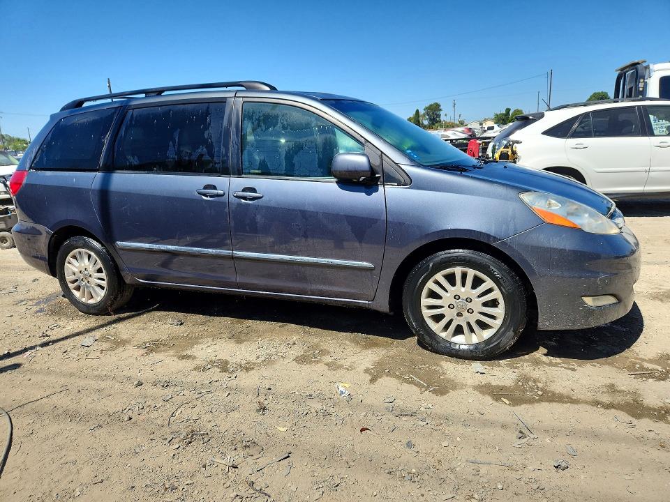 2008 Toyota Sienna VIN 5TDZK22C38S138807 COPART salvage auction — MINOR DENT/SCRATCHES, CA - DIS/DLR/EXP ONLY CLEAN TITLE, sold $750 on 2026-07-17 (photo 4)