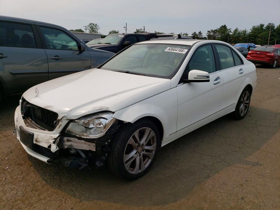 2014 Mercedes-benz C-klasse VIN WDDGF8ABXER302674 COPART salvage auction — FRONT END, Ct - Cert Of Title-Salvage, sold $550 on 2026-07-31 (photo 1)