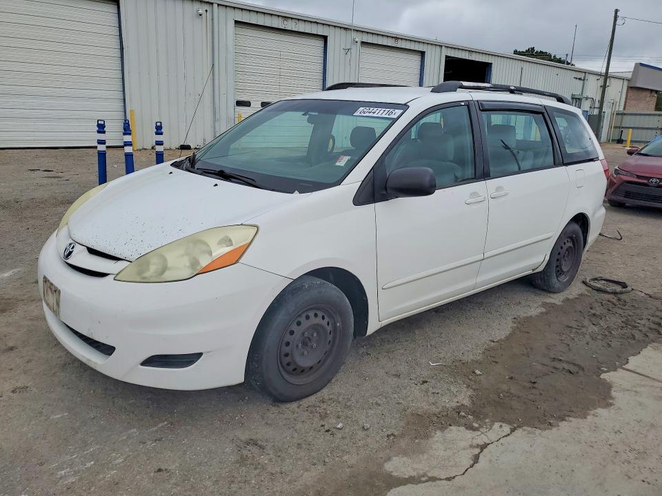 2006 Toyota Sienna VIN 5TDZA23C06S570897 COPART salvage auction — MINOR DENT/SCRATCHES, Al - Certificate Of Title, sold $650 on 2026-07-30 (photo 1)