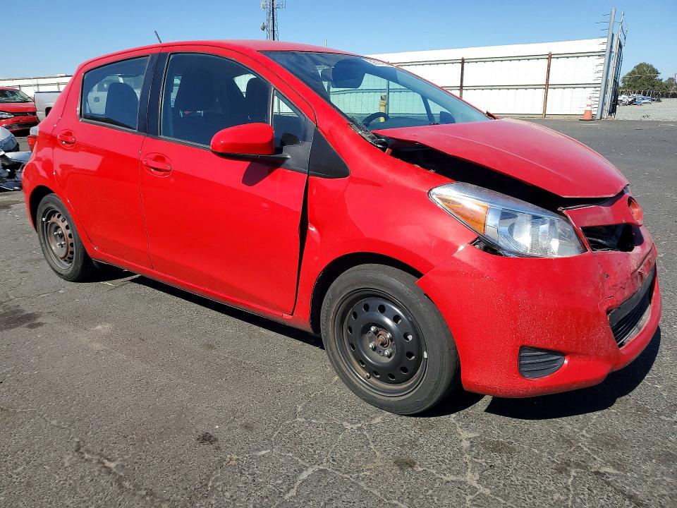 2014 Toyota Yaris VIN VNKKTUD30EA007924 COPART salvage auction — FRONT END, CA - SALVAGE CERTIFICATE, sold $1,900 on 2026-07-20 (photo 4)
