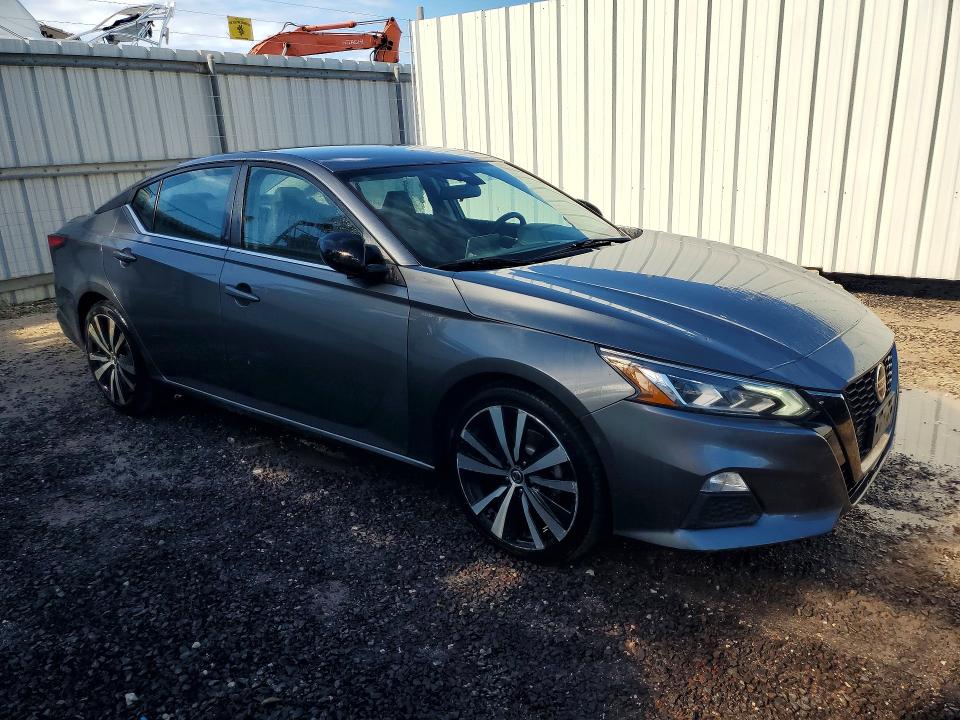 2021 Nissan Altima VIN 1N4BL4CV6MN402490 COPART salvage auction — FRONT END, HI - CERTIFICATE OF TITLE, sold $2,300 on 2026-08-03 (photo 4)