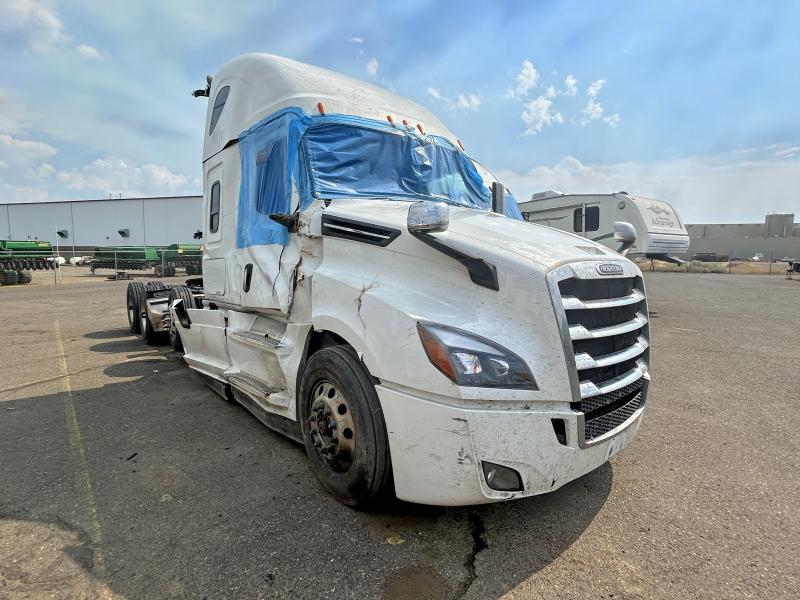 2026 Freightliner Cascadia 126 VIN 3AKNHHDR7TSWP8427 — COPART salvage auction photo