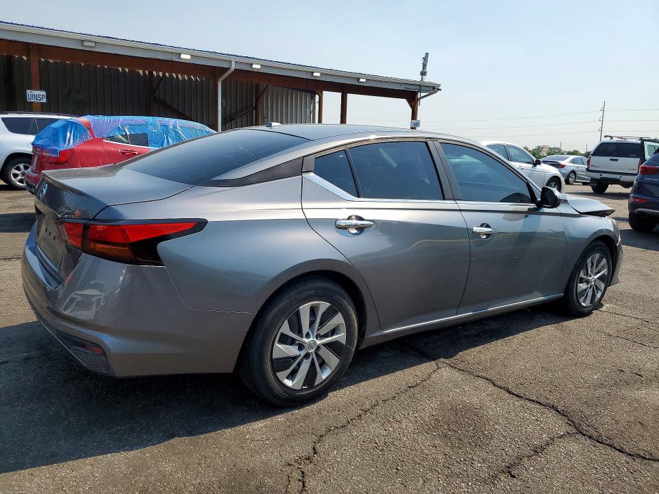 2019 Nissan Altima VIN 1N4BL4BVXKC246867 COPART salvage auction — FRONT END, CO - SALVAGE TITLE (P), sold $2,600 on 2026-07-09 (photo 3)