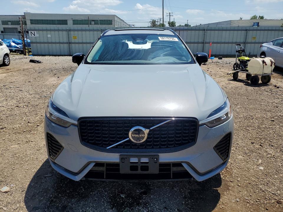 2025 Volvo VIN YV4M12RC8S1182659 COPART salvage auction — REAR END, Il - Salvage Certificate, sold $11,100 on 2026-08-07 (photo 5)