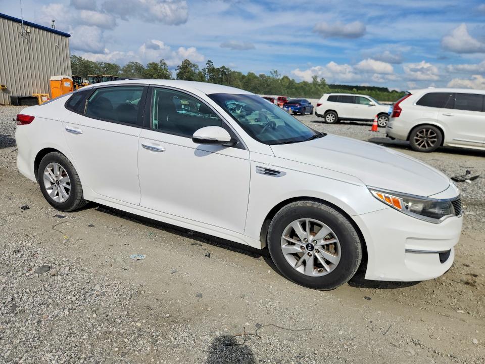 2016 Kia Optima VIN 5XXGT4L36GG058089 COPART salvage auction — MINOR DENT/SCRATCHES, Ga - Certificate Of Title, sold $2,850 on 2026-07-27 (photo 4)