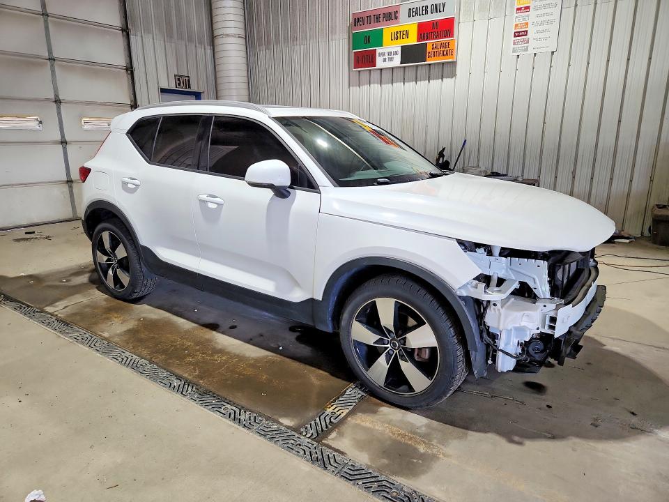 2019 Volvo Xc40 VIN YV4162UK2K2127783 COPART salvage auction — FRONT END, Pa - Certificate Of Salvage, sold $8,400 on 2026-08-03 (photo 4)