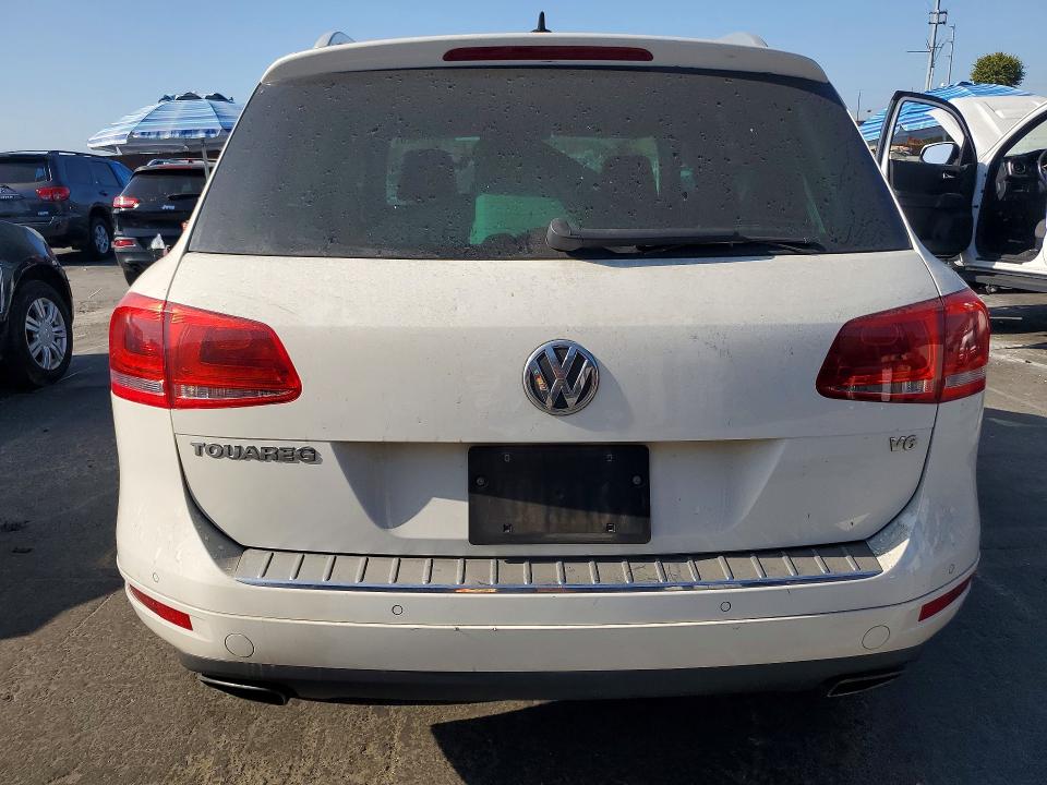 2012 Volkswagen Touareg VIN WVGFF9BP5CD001919 COPART salvage auction — FRONT END, Ca - Salvage Certificate, sold $950 on 2026-07-22 (photo 6)