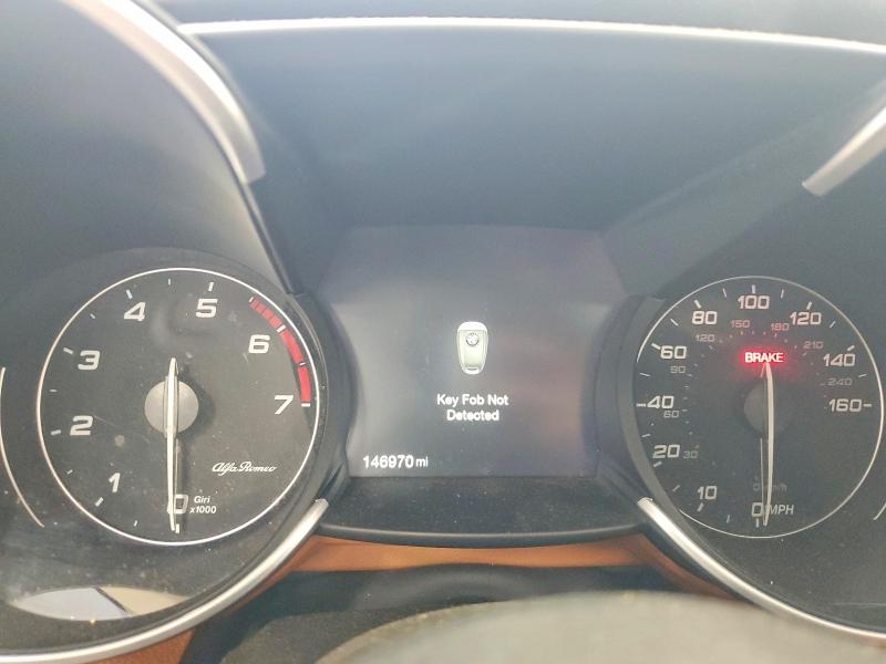 2017 Alfa romeo Giulia VIN ZARFAECN0H7542316 COPART salvage auction — MECHANICAL, Nc - Dealer Only Clean Title, sold $1,300 on 2026-09-02 (photo 9)