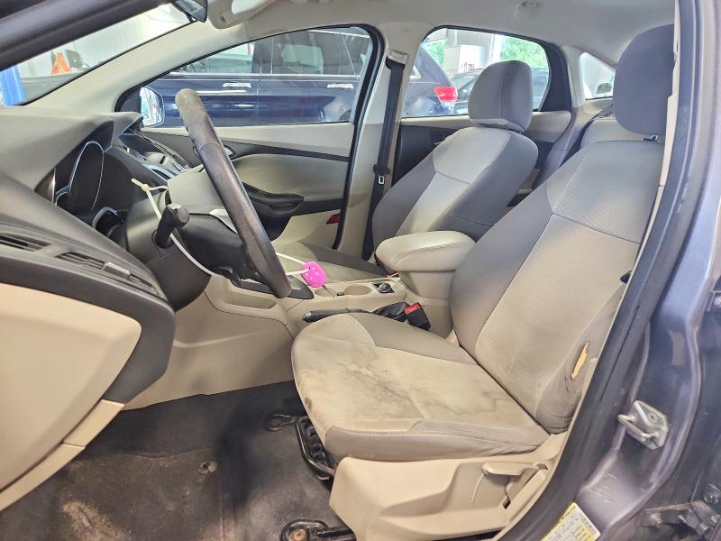 2014 Ford Focus VIN 1FADP3F22EL383300 COPART salvage auction — MINOR DENT/SCRATCHES, Mn - Non Public Clean Title, sold $650 on 2026-08-01 (photo 7)