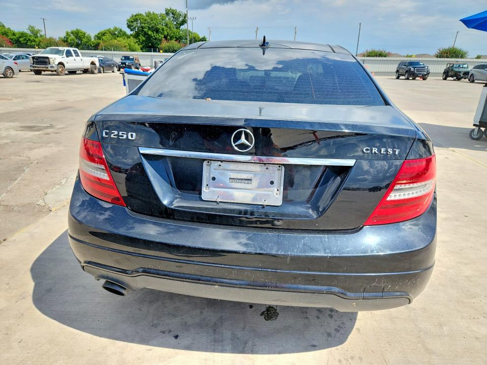 2012 Mercedes-benz C-klasse VIN WDDGJ4HBXCF749713 COPART salvage auction — MECHANICAL, Tx - Cert Of Title-Rebuilt Salvage, sold $350 on 2026-07-30 (photo 6)