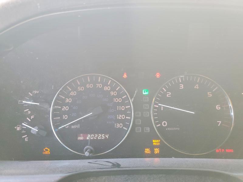 2005 Lexus Lx 470 VIN JTJHT00W753555268 COPART salvage auction — SIDE, TX - SALVAGE VEHICLE TITLE (P), sold $4,900 on 2026-07-10 (photo 9)