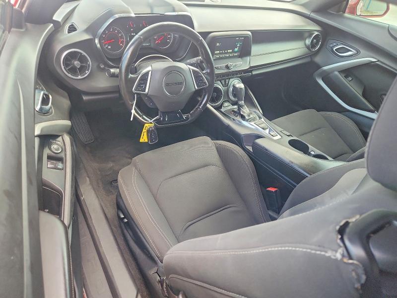 2018 Chevrolet Camaro VIN 1G1FB1RS8J0136806 COPART salvage auction — MINOR DENT/SCRATCHES, Al - Dealer Only Clean Title, sold $975 on 2026-07-24 (photo 8)