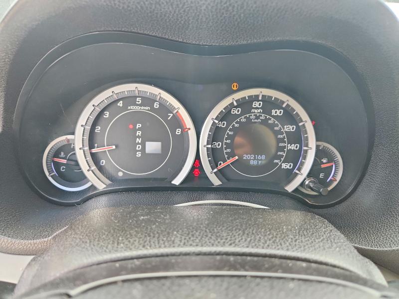 2010 Acura Tsx VIN JH4CU2F63AC032531 COPART salvage auction — REAR END, Fl - Cert Of Title Slvg Rebuildable, sold $15 on 2026-07-30 (photo 9)