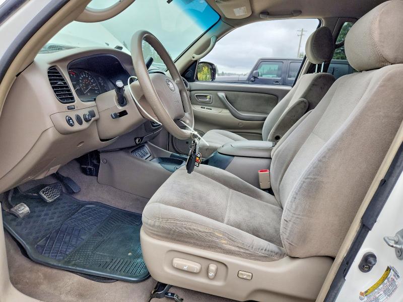 2006 Toyota Sequoia VIN 5TDBT44A26S272663 COPART salvage auction — NORMAL WEAR, WA - VEHICLE CERT OF OWNERSHIP-TITL, sold $1,450 on 2026-07-10 (photo 7)