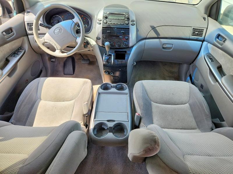 2008 Toyota Sienna VIN 5TDZK23C88S200457 COPART salvage auction — REAR END, Or - Dis/Dlr/Exp Only Clean Title (P), sold $575 on 2026-07-27 (photo 8)