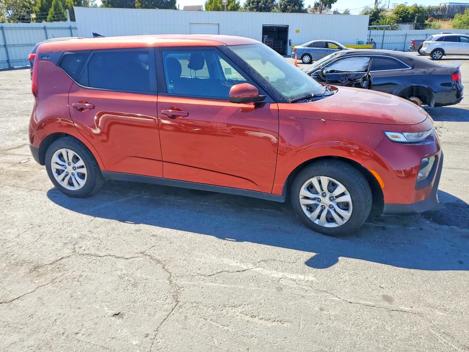 2020 Kia Soul VIN KNDJ23AU6L7076884 COPART salvage auction — MECHANICAL, Ca - Dis/Dlr/Exp Only Clean Title, sold $1,650 on 2026-07-17 (photo 4)