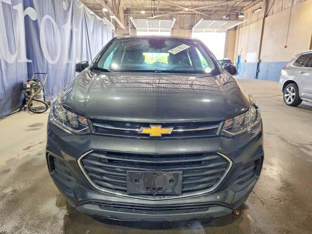 2019 Chevrolet Trax VIN 3GNCJKSB5KL152745 COPART salvage auction — NORMAL WEAR, WV - CERTIFICATE OF TITLE, sold $2,550 on 2026-07-09 (photo 5)