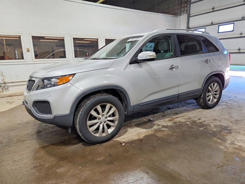 2011 Kia Sorento VIN 5XYKT4A25BG054088 COPART salvage auction — MINOR DENT/SCRATCHES, CA - NON PUBLIC CLEAN TITLE, sold $250 on 2026-07-21 (photo 1)