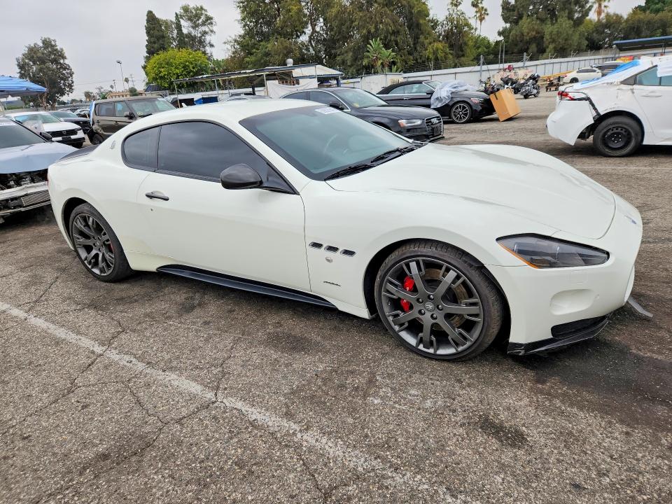 2010 Maserati Granturismo VIN ZAM45KLA1A0052821 COPART salvage auction — FRONT END, Mi - Dis/Dlr/Exp Only Salvage Title, sold $13,800 on 2026-07-10 (photo 4)