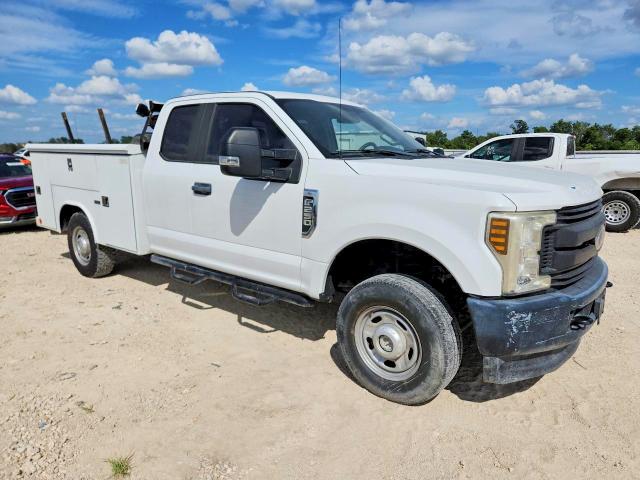 2018 Ford F-250 super duty VIN 1FD7X2B66JEC27135 COPART salvage auction — MINOR DENT/SCRATCHES, TX - CERTIFICATE OF TITLE, sold $10,600 on 2026-07-28 (photo 4)