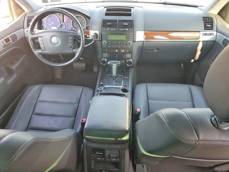 2007 Volkswagen Touareg VIN WVGZE77L27D013798 COPART salvage auction — REAR END, Ny - Mv-907A Salvage Certificate, sold $400 on 2026-07-27 (photo 8)