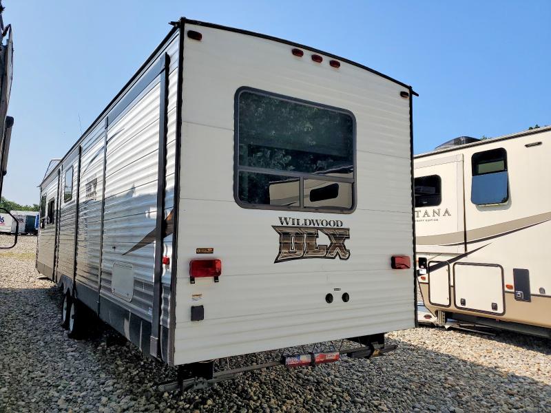 2017 Forest river 5x8 Trailers VIN 4X4TWDS24HM055955 COPART salvage auction — MINOR DENT/SCRATCHES, CT, sold $3,700 on 2026-09-08 (photo 3)