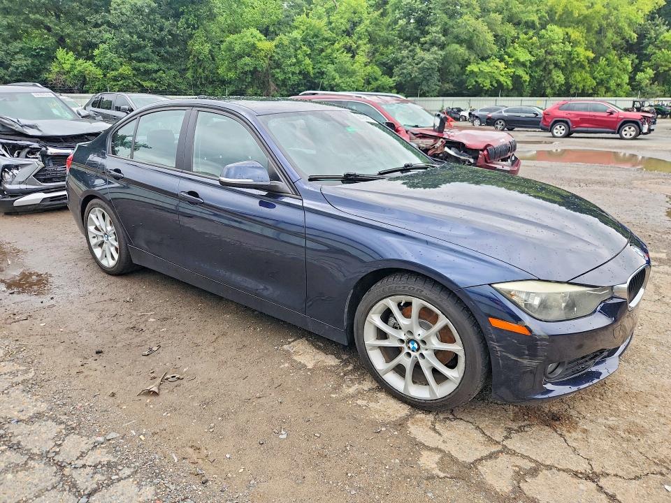 2013 BMW VIN WBA3B1C5XDF461677 COPART salvage auction — WATER/FLOOD, La - Cert Of Title-Salvage Flood, sold $700 on 2026-07-16 (photo 4)