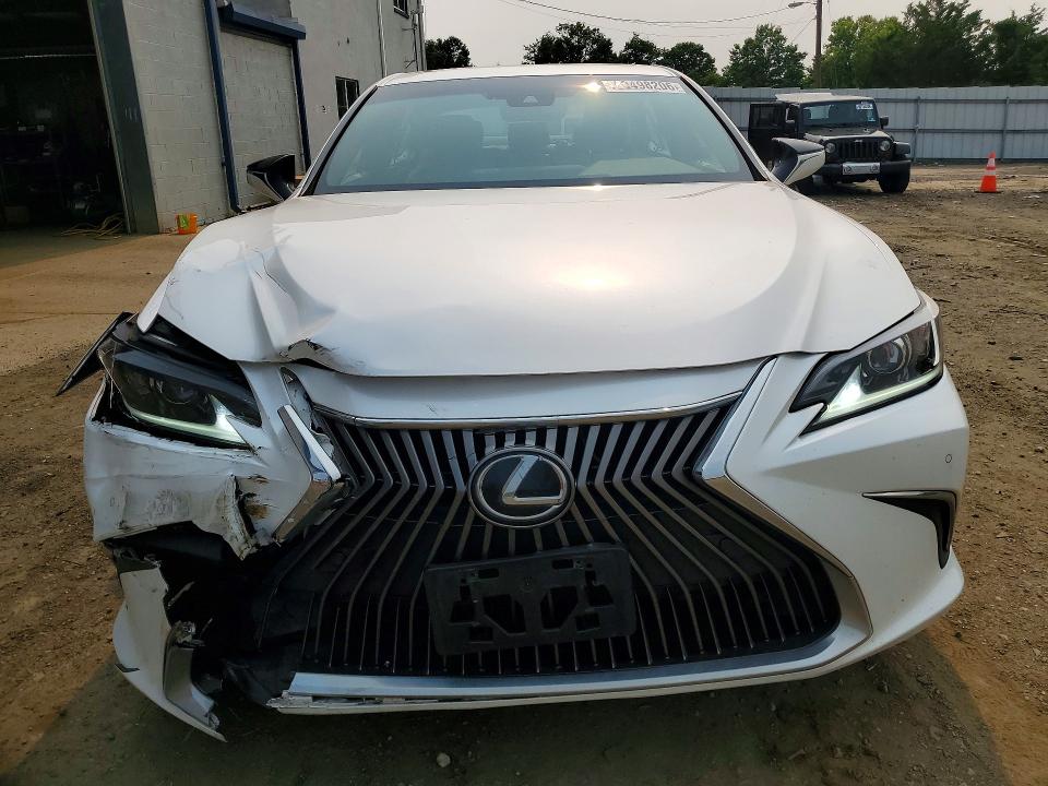 2020 Lexus Es 350 VIN 58ADZ1B1XLU076698 COPART salvage auction — FRONT END, Nj - Cert Of Title-Salvage, sold $7,000 on 2026-07-27 (photo 5)