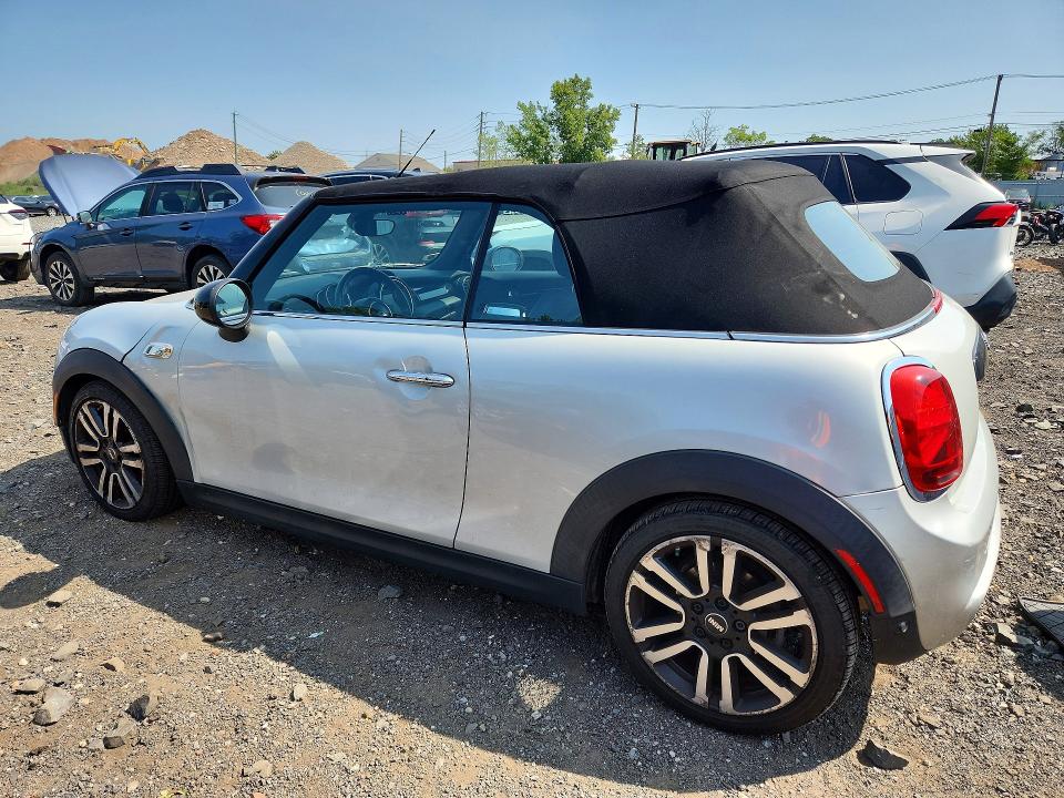2019 Mini Cooper VIN WMWWG9C50K3E40190 COPART salvage auction — WATER/FLOOD, Ny - Mv907A-Flood Salvage, sold $2,750 on 2026-08-17 (photo 2)