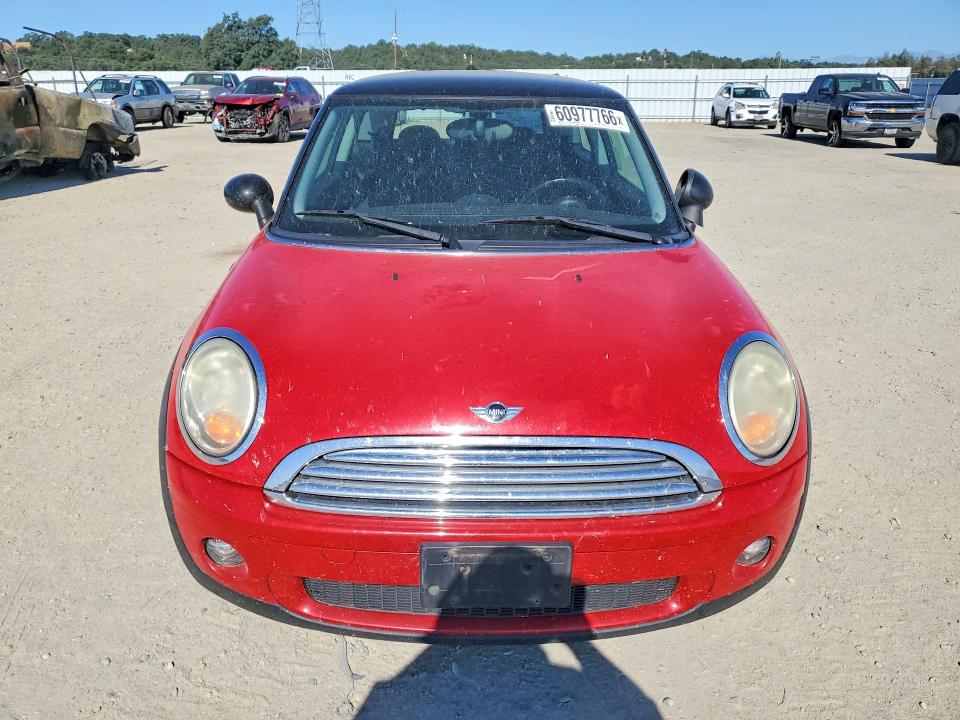2010 Mini Cooper VIN WMWMF3C57ATZ23274 COPART salvage auction — MECHANICAL, Ca - Dis/Dlr/Exp Only Clean Title, sold $225 on 2026-07-31 (photo 5)