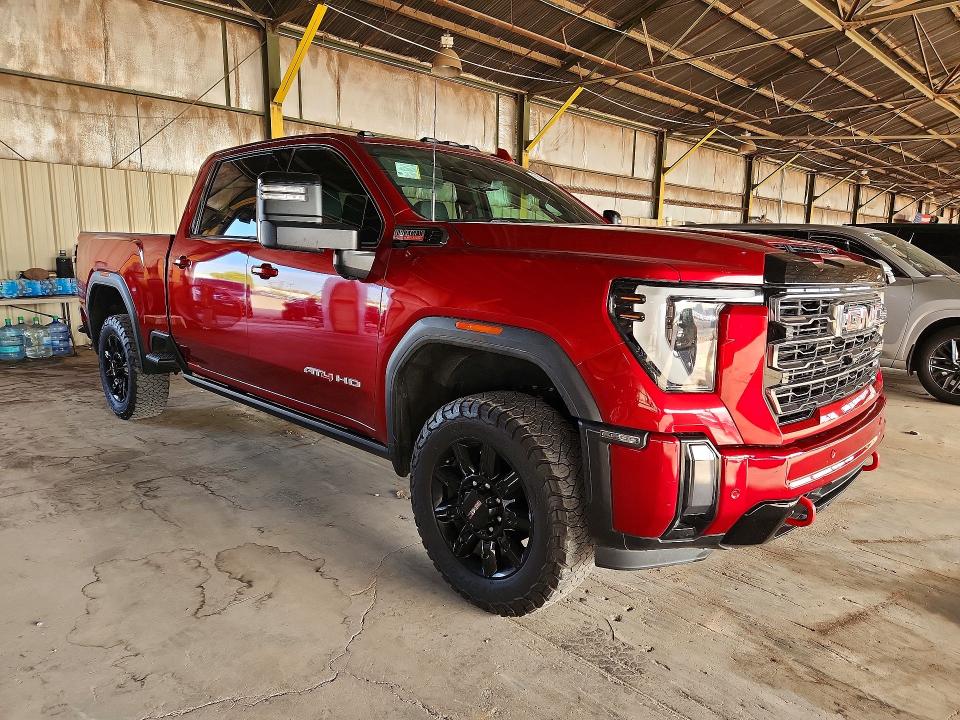 2024 Gmc SIERRA VIN 1GT49PEY8RF310163 COPART salvage auction — NORMAL WEAR, Salvage Title, sold $47,000 on 2026-07-20 (photo 4)